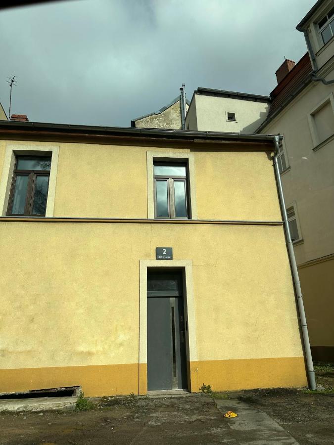 Loft Przy Placu Niepodleglosci Lägenhet Jelenia Góra Exteriör bild